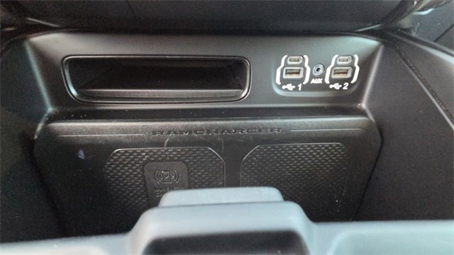 Used 2022 RAM 2500 Limited w/ Towing Technology Group image 28