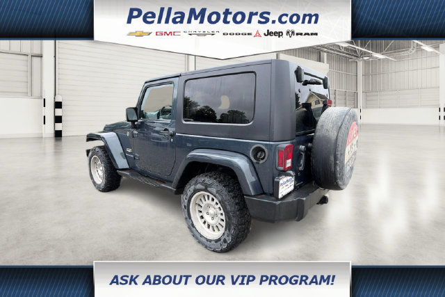 Used 2007 Jeep Wrangler Sahara w/ Dual Top Group AWD/4WD image 5