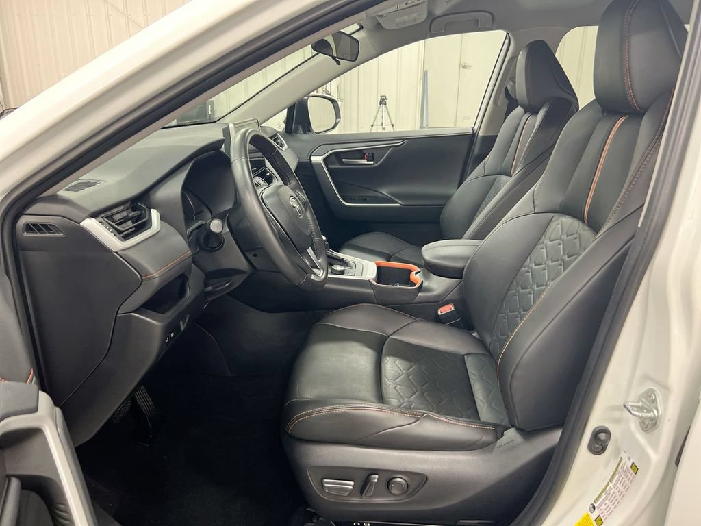 Used 2024 Toyota RAV4 Adventure AWD/4WD image 20