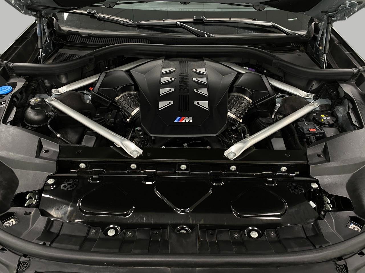 Certified 2025 BMW X7 M60i w/ Climate Comfort Package image 13