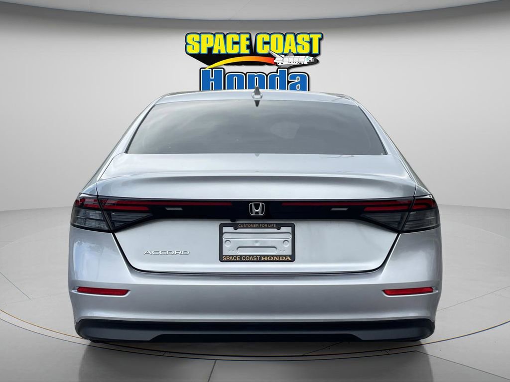 Used 2024 Honda Accord EX image 8