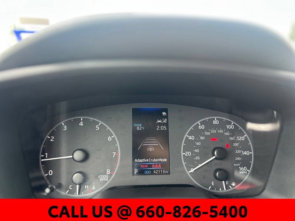 Used 2025 Toyota Corolla LE FWD image 13
