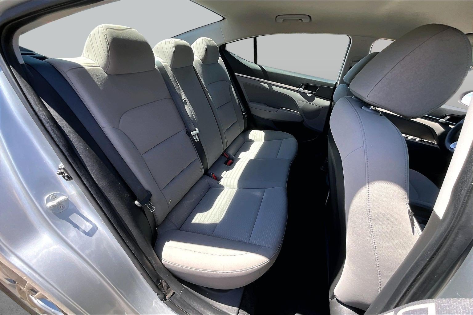 Used 2020 Hyundai Elantra SEL w/ Convenience Package (C2) FWD image 26