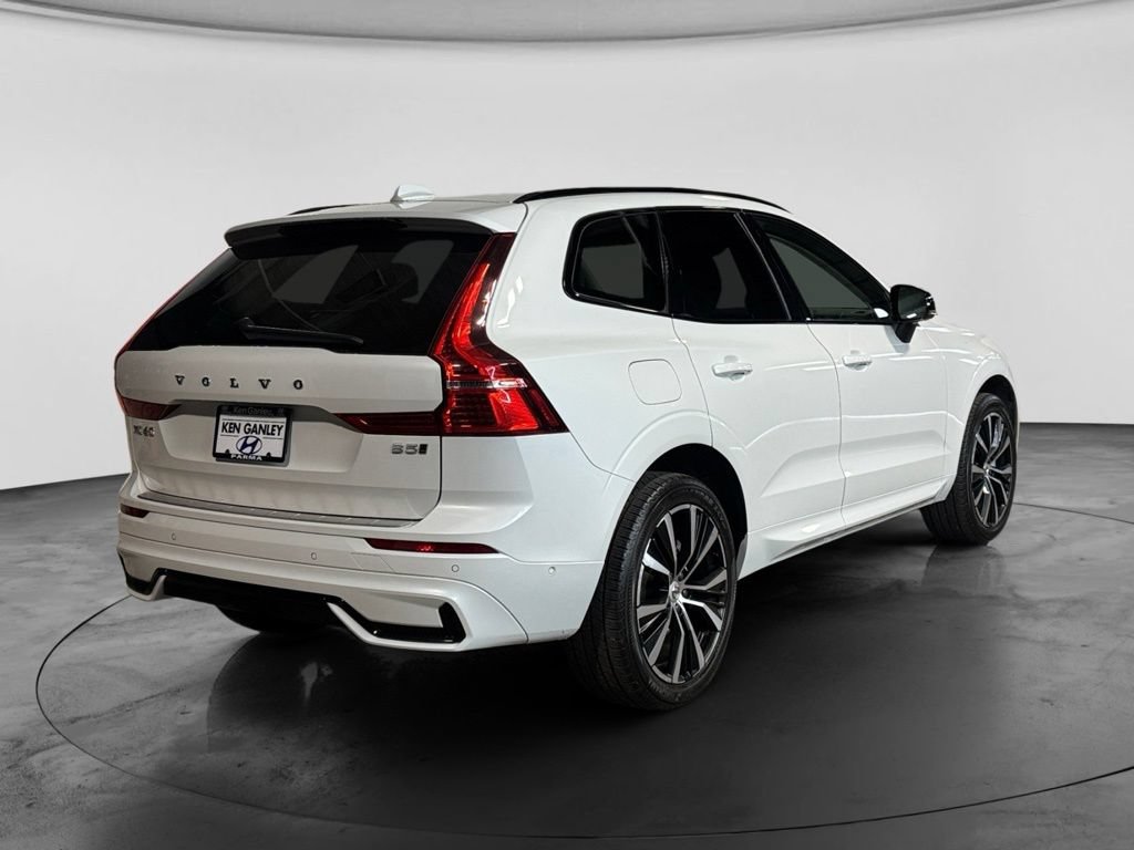 Used 2023 Volvo XC60 B5 Plus w/ Climate Package AWD/4WD image 6