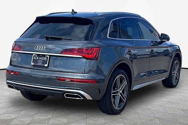Used 2023 Audi Q5 e Premium Plus w/ Premium Plus Package AWD/4WD image 2