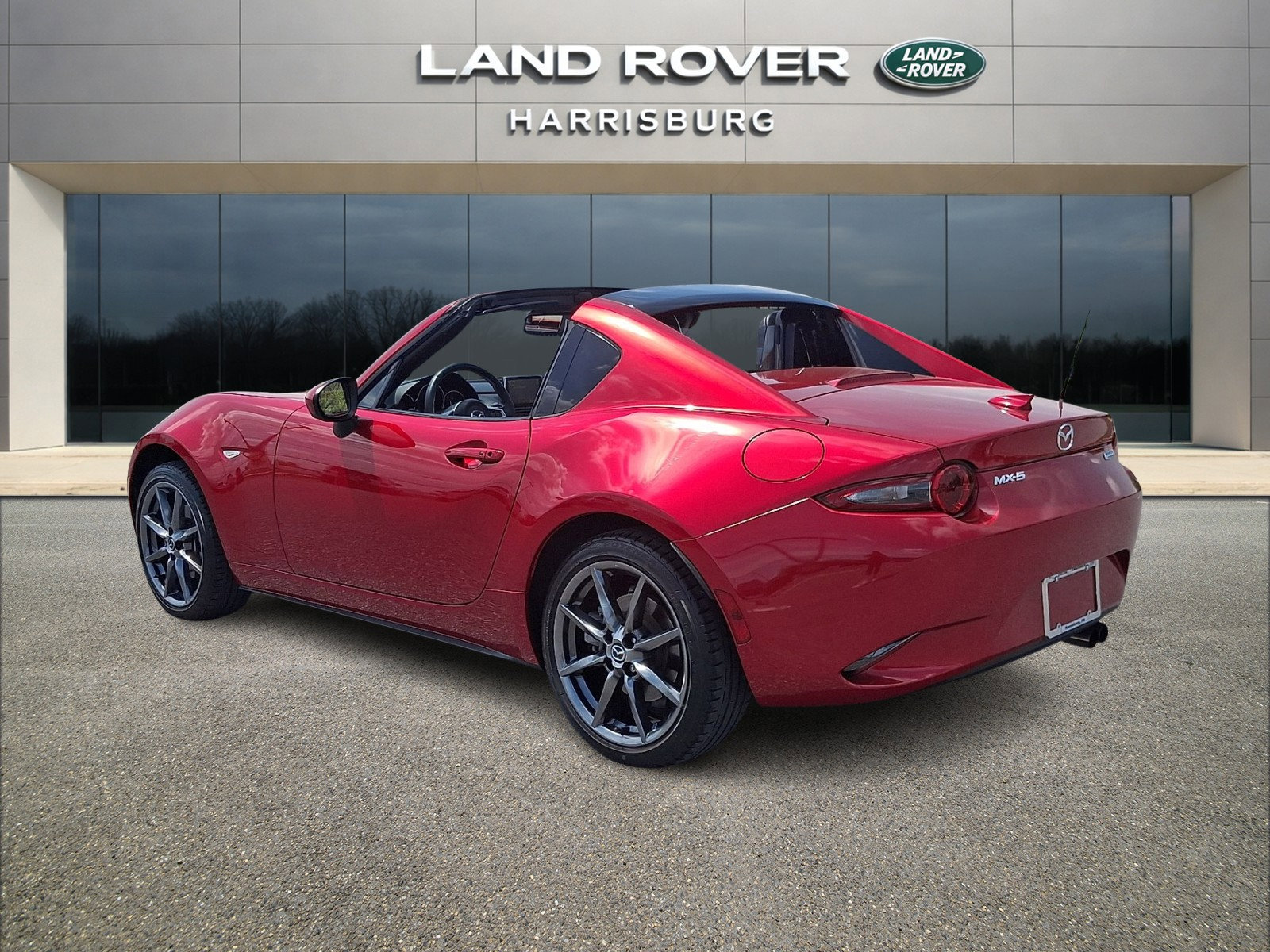 Used 2017 MAZDA MX-5 Miata RF Grand Touring RWD image 2