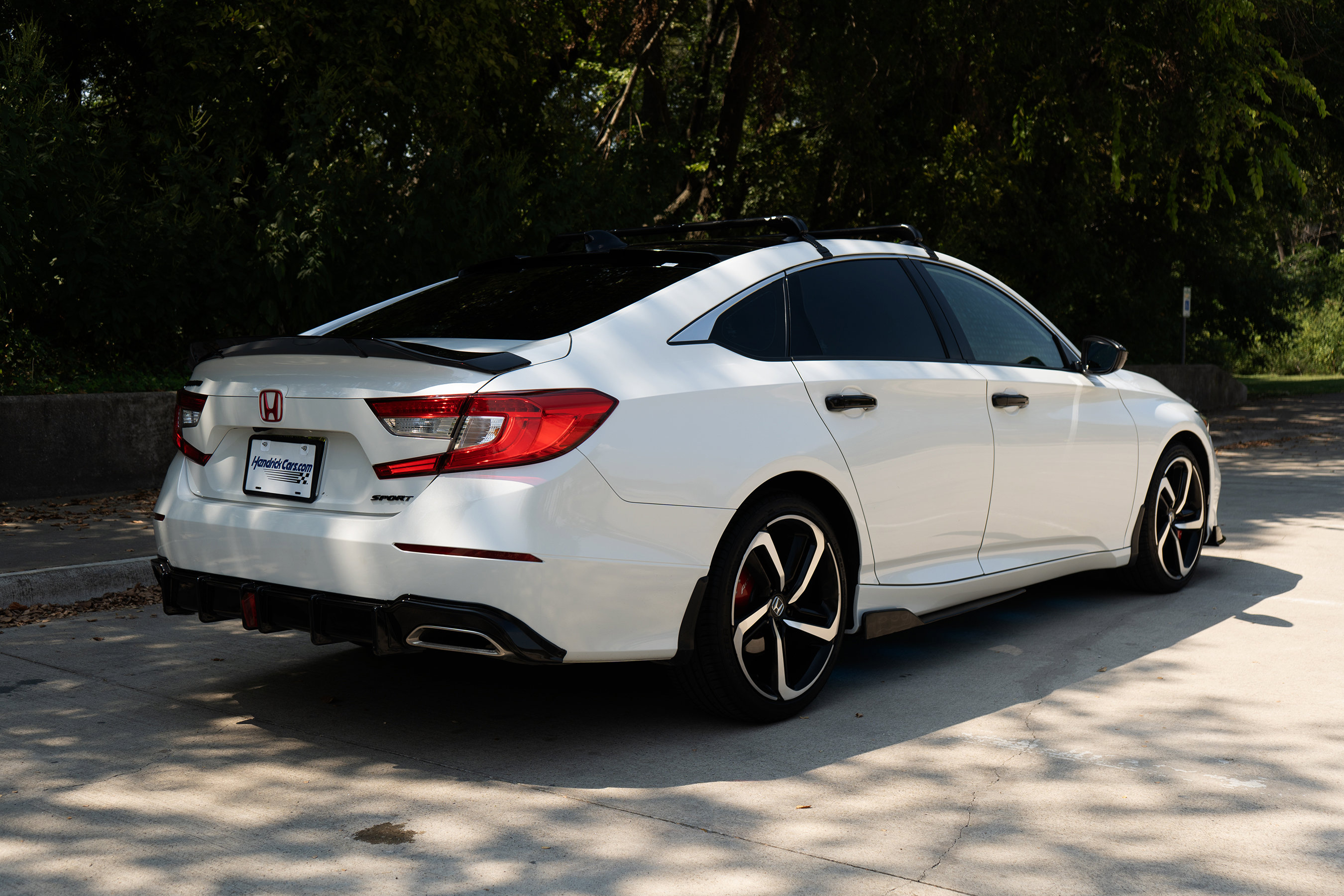 Used 2022 Honda Accord Sport image 9