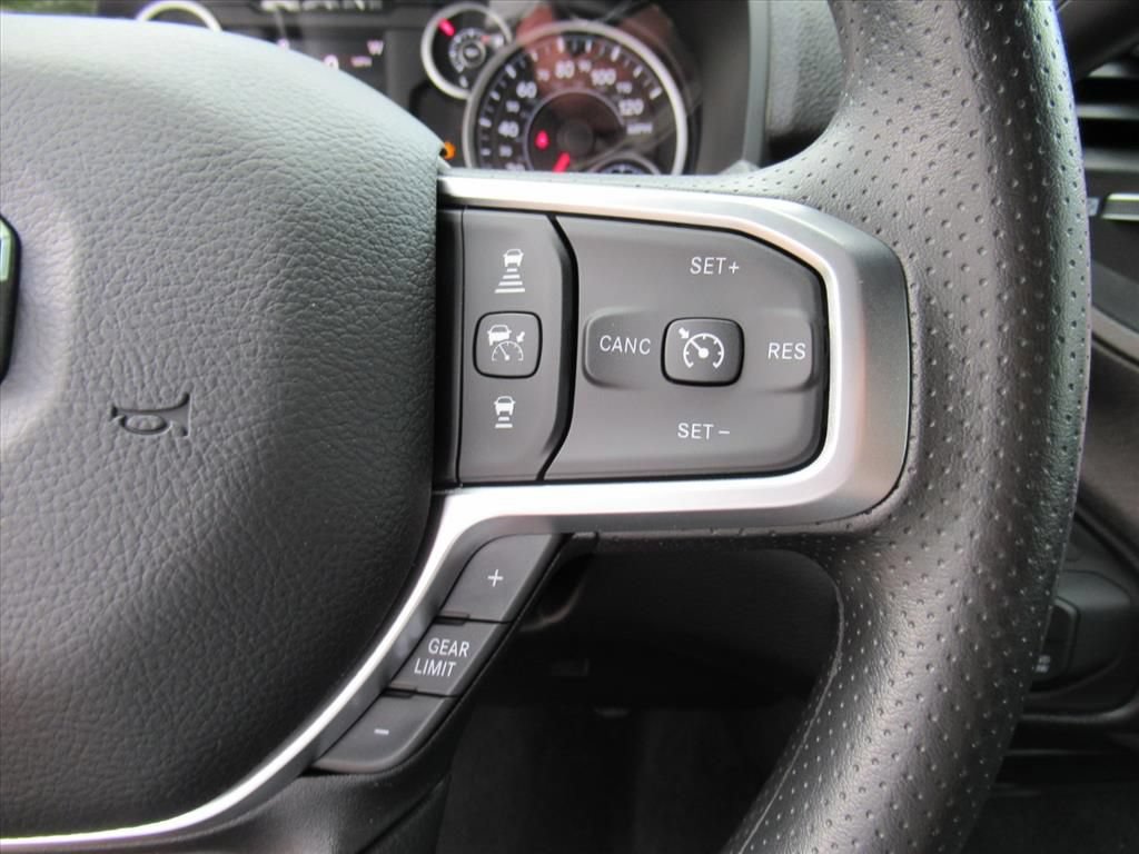 New 2026 RAM 3500 Tradesman AWD/4WD image 22