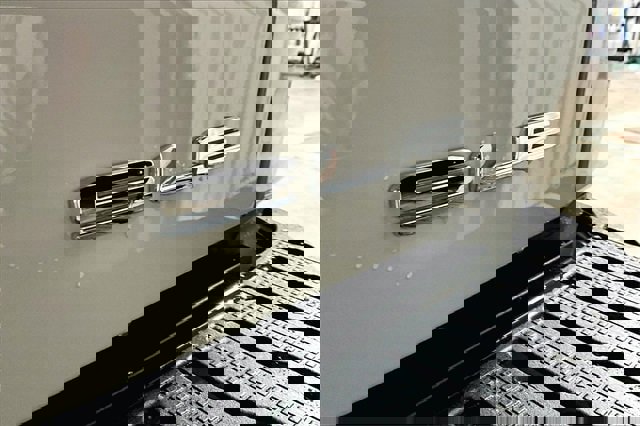 New 2026 GMC Sierra 1500 SLE image 6