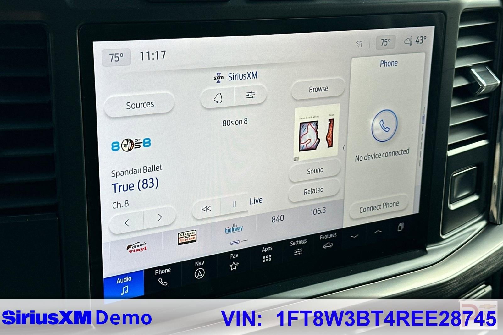 Used 2024 Ford F350 Lariat image 38