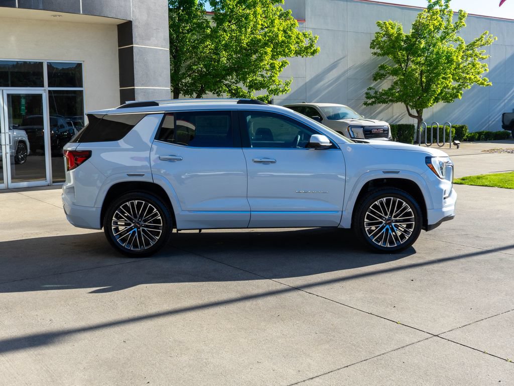 New 2026 GMC Terrain Denali AWD/4WD image 8