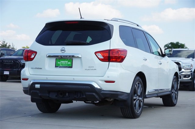 Used 2018 Nissan Pathfinder Platinum image 9