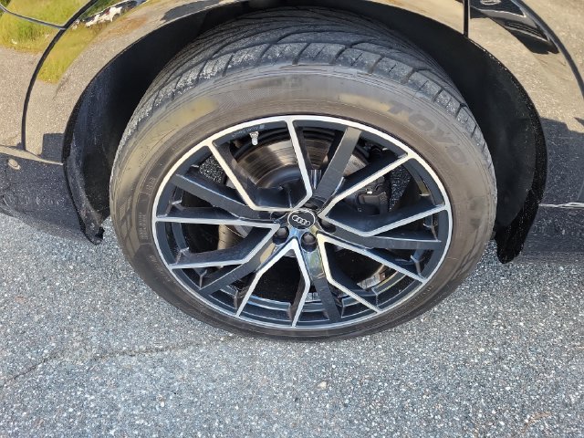 Used 2023 Audi SQ8 Prestige w/ Prestige Package AWD/4WD image 6