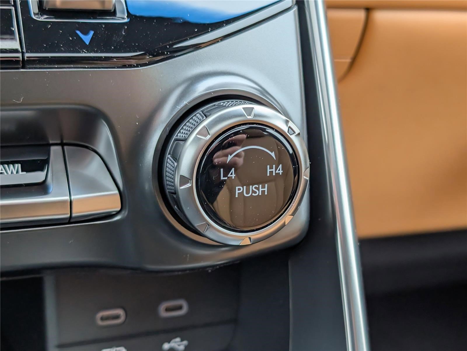 New 2026 Lexus LX 700h Luxury image 30