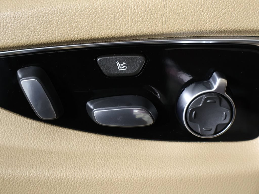 Used 2019 Cadillac Escalade Platinum AWD/4WD image 45