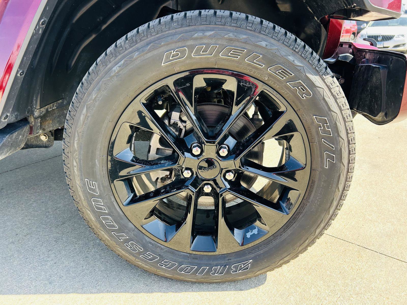 Used 2021 Jeep Gladiator Overland image 38