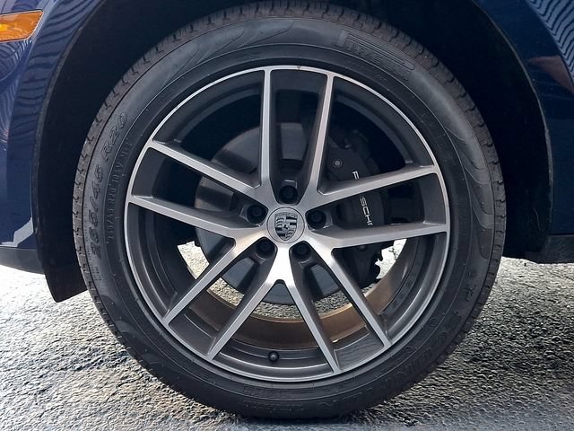 Certified 2026 Porsche Macan AWD/4WD image 15