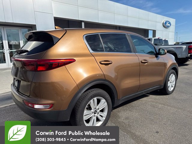 Used 2017 Kia Sportage LX AWD/4WD image 6