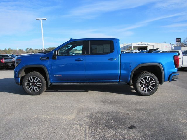 Used 2023 GMC Sierra 1500 AT4 w/ AT4 Premium Package image 2