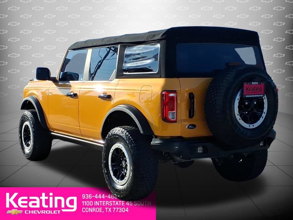 Used 2022 Ford Bronco 4-Door AWD/4WD image 2