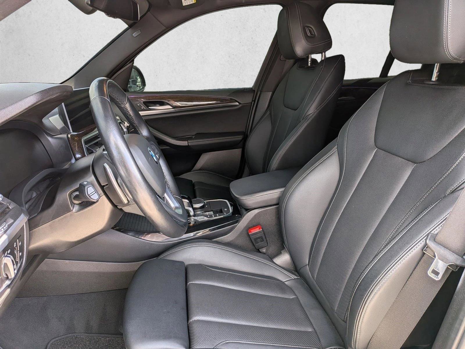 Used 2024 BMW X3 sDrive30i RWD image 11