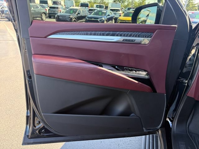 Certified 2025 Cadillac Escalade Sport w/ Touring Package AWD/4WD image 19