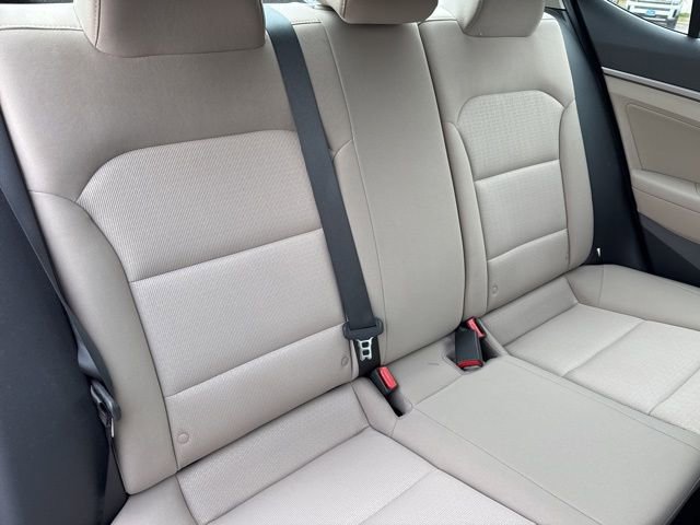 Used 2017 Hyundai Elantra Value Edition image 25