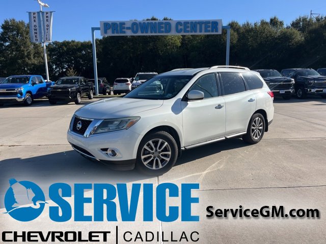 Used 2015 Nissan Pathfinder SV