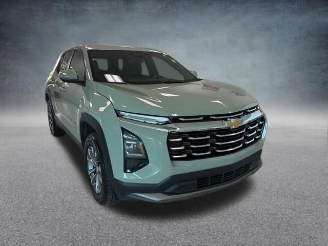 Certified 2025 Chevrolet Equinox LT FWD image 4