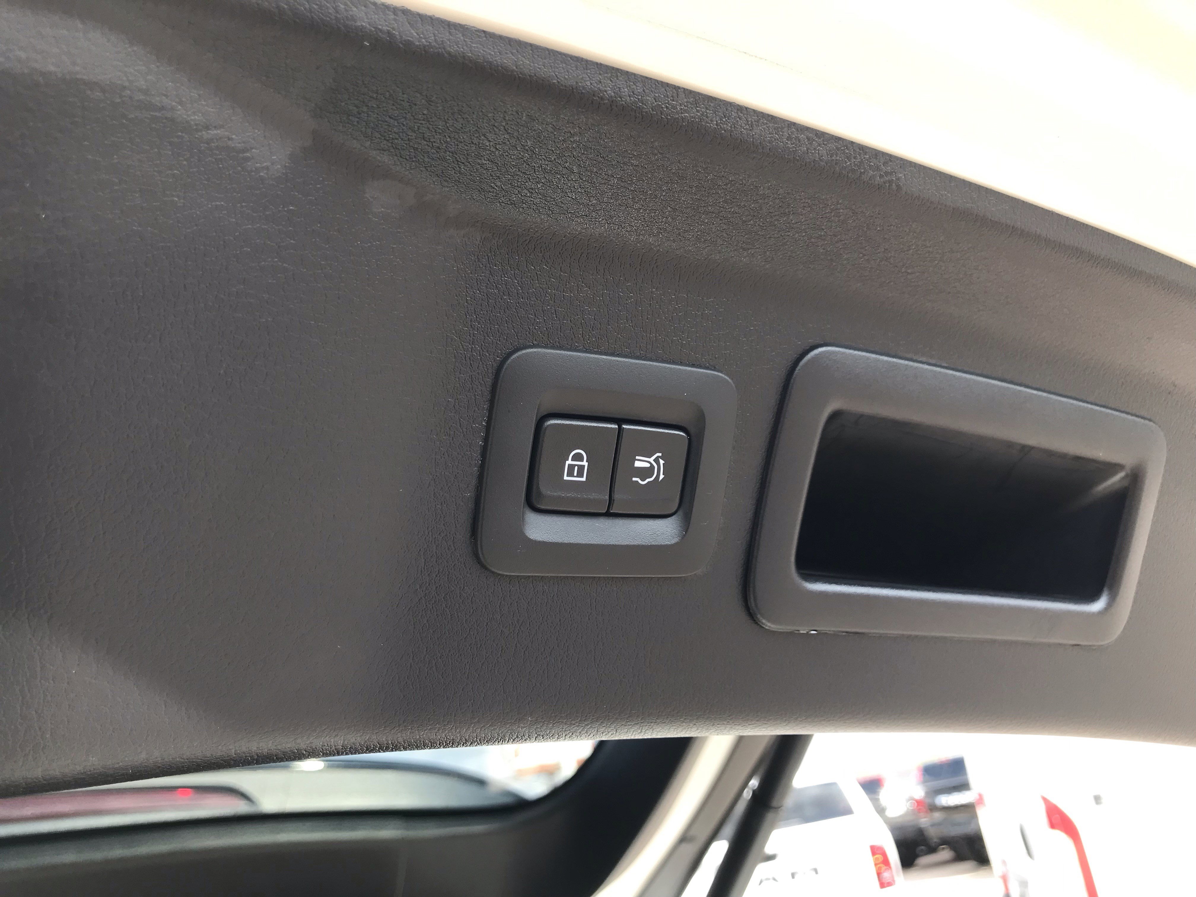 Used 2025 MAZDA CX-70 3.3 Turbo w/ Preferred Package image 27