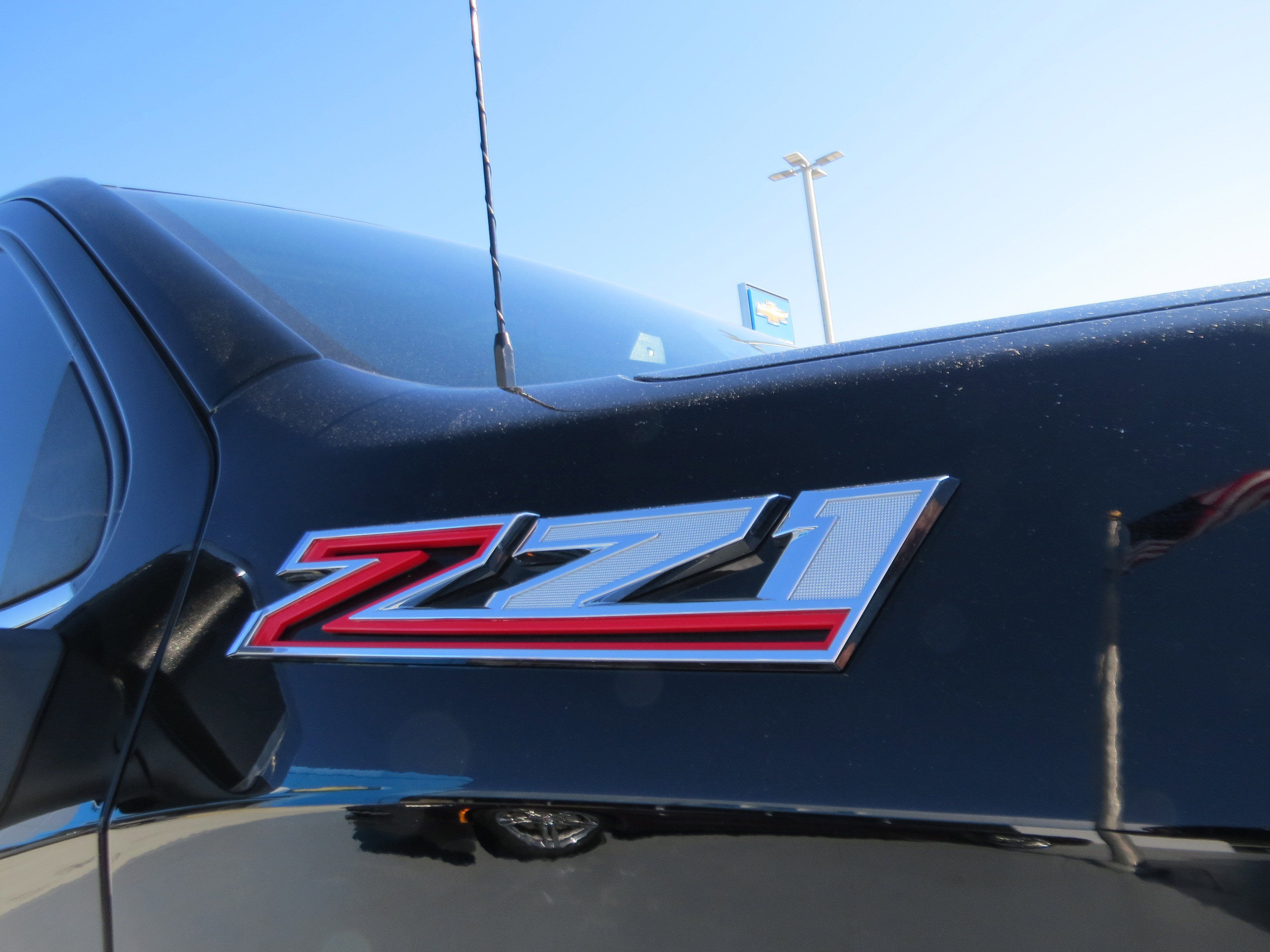 Used 2023 Chevrolet Silverado 1500 LTZ AWD/4WD image 10