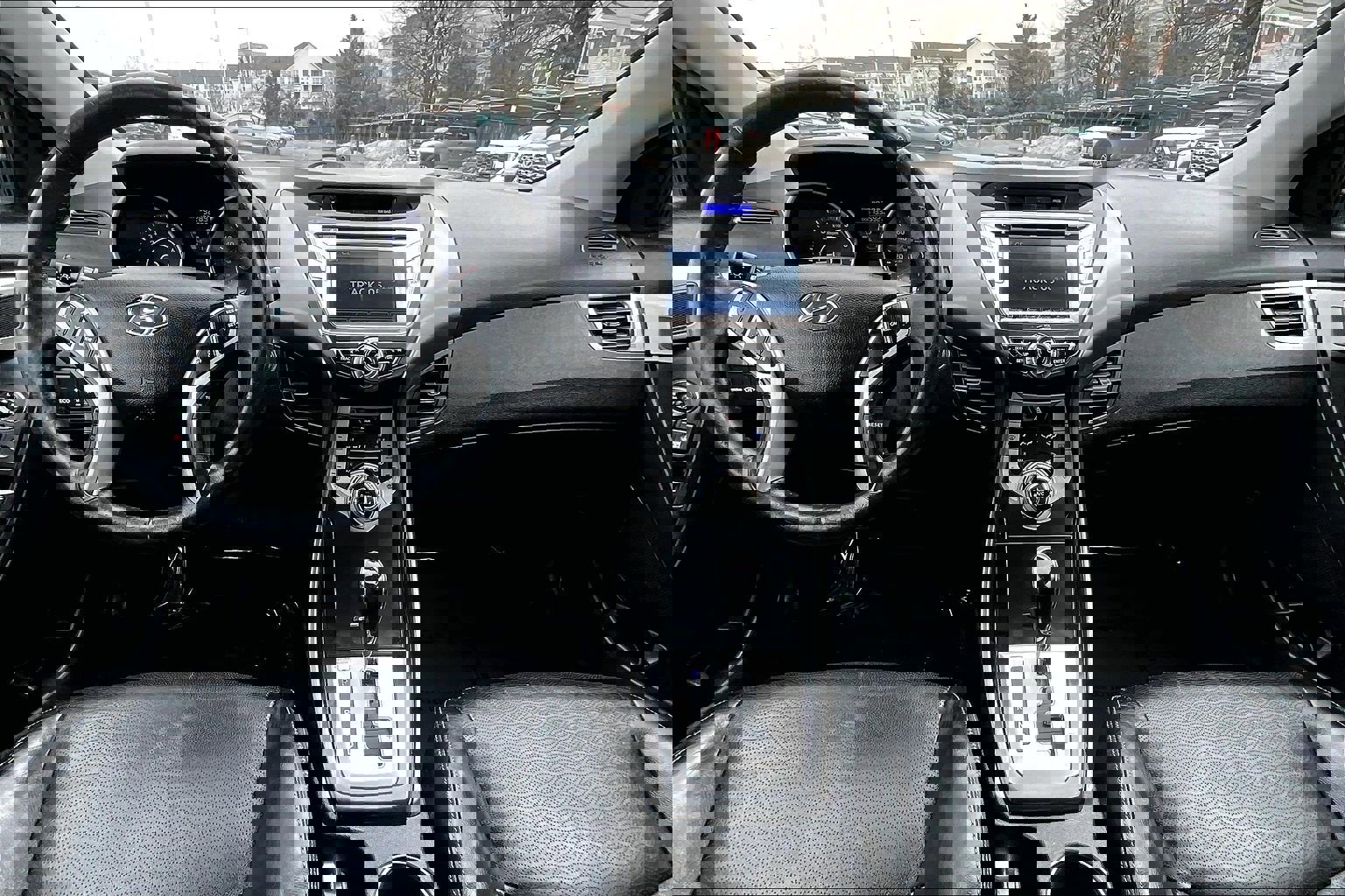 Used 2012 Hyundai Elantra Limited w/ Technology Pkg 5 image 14