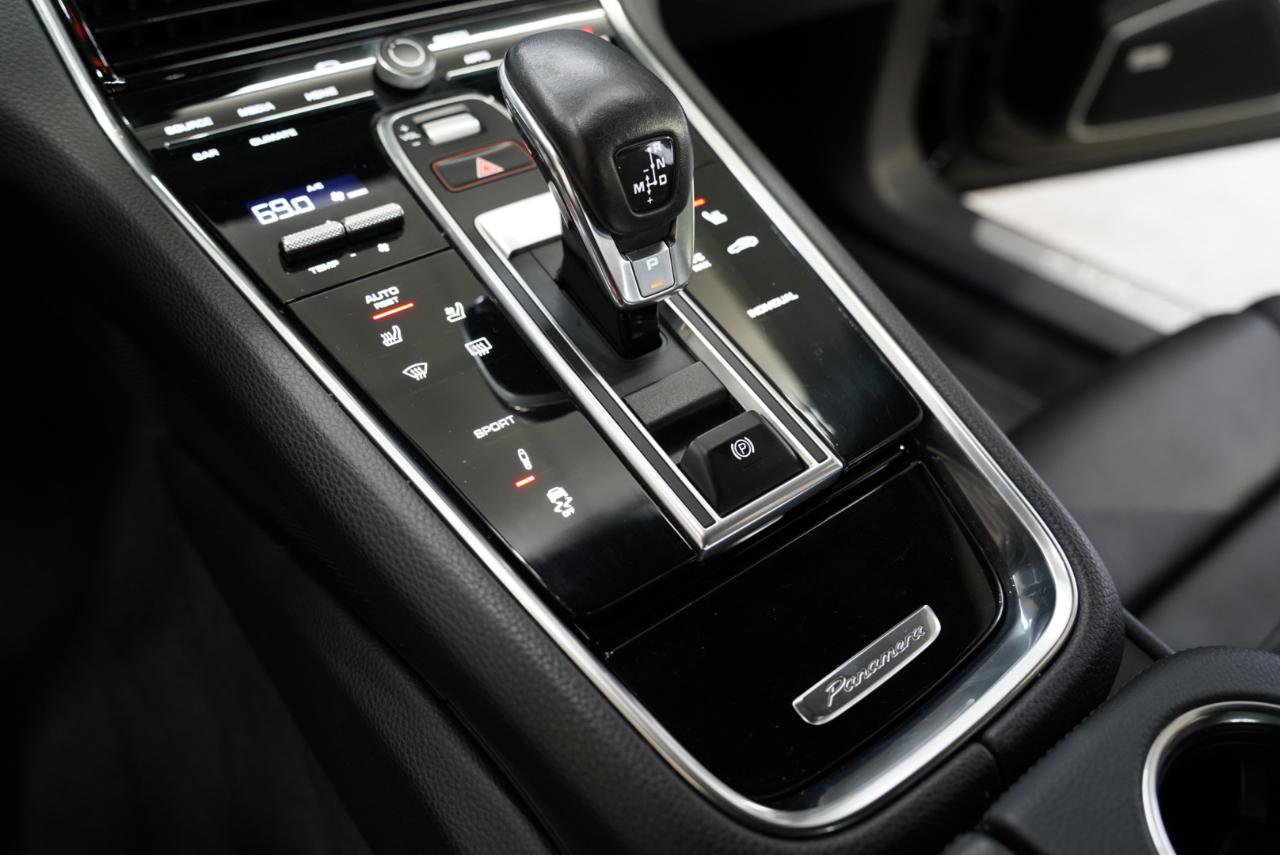 Used 2019 Porsche Panamera 4 Executive AWD/4WD image 21