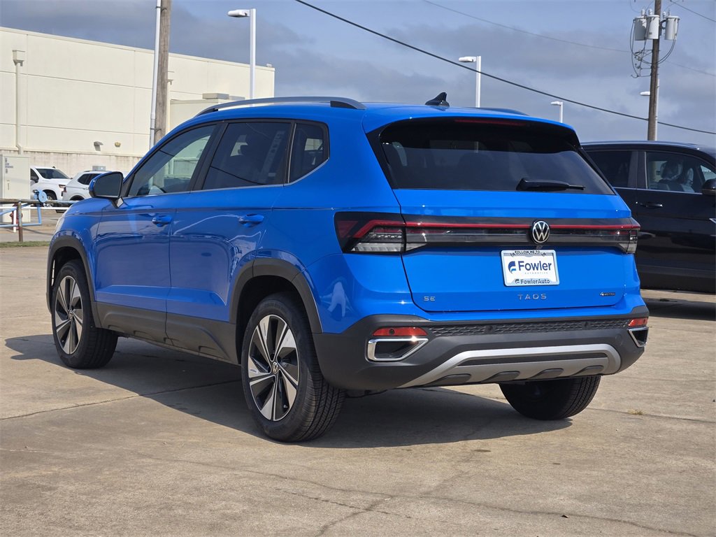 New 2025 Volkswagen Taos SE image 3