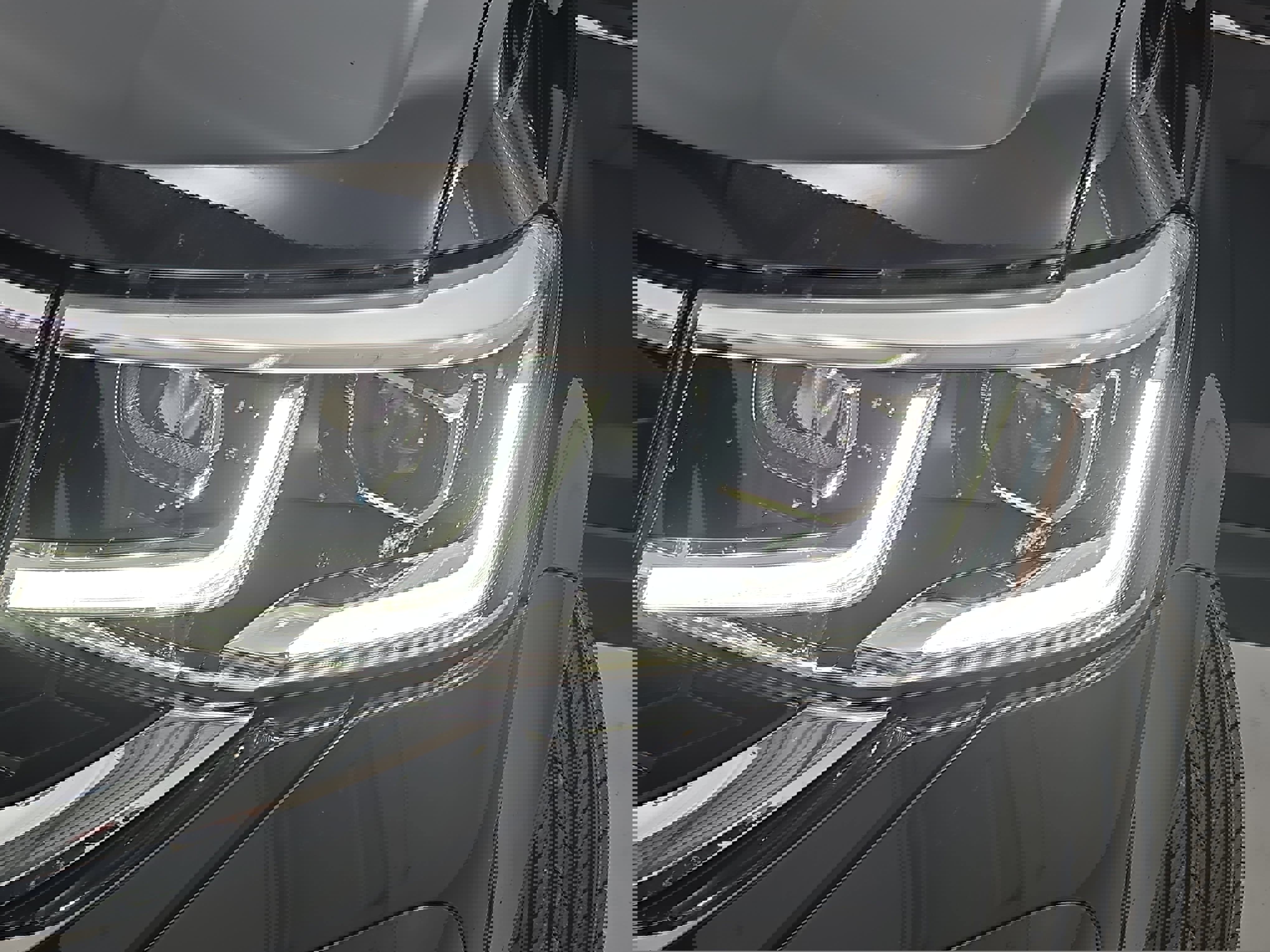 Certified 2023 Volkswagen Taos SEL w/ Black Wheel Package image 31