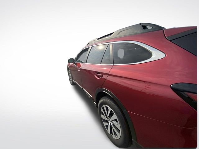 Used 2022 Subaru Outback Premium image 6