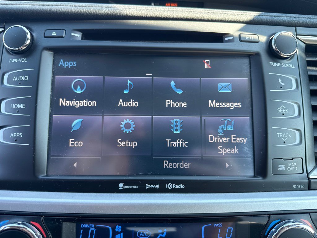 Used 2019 Toyota Highlander XLE AWD/4WD image 30