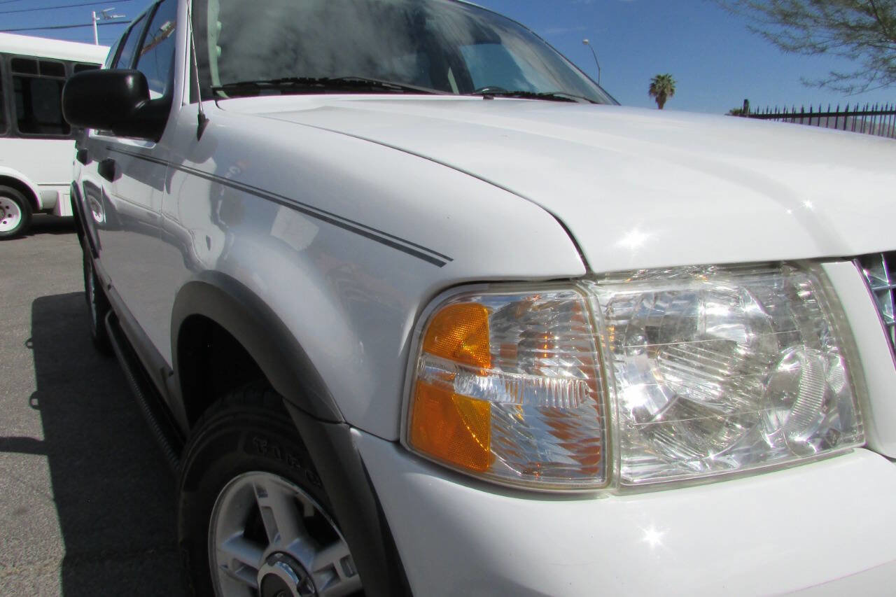 Used 2003 Ford Explorer Sport XLT image 11