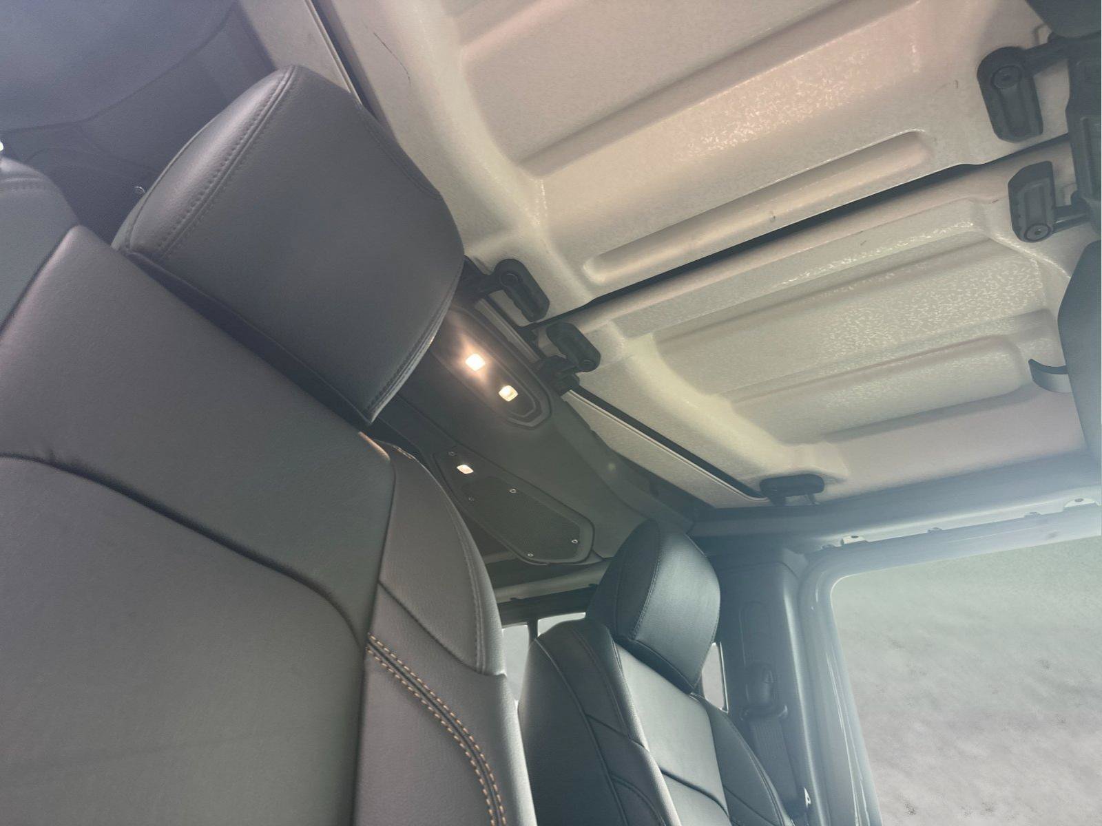New 2026 Jeep Gladiator Sport AWD/4WD image 16