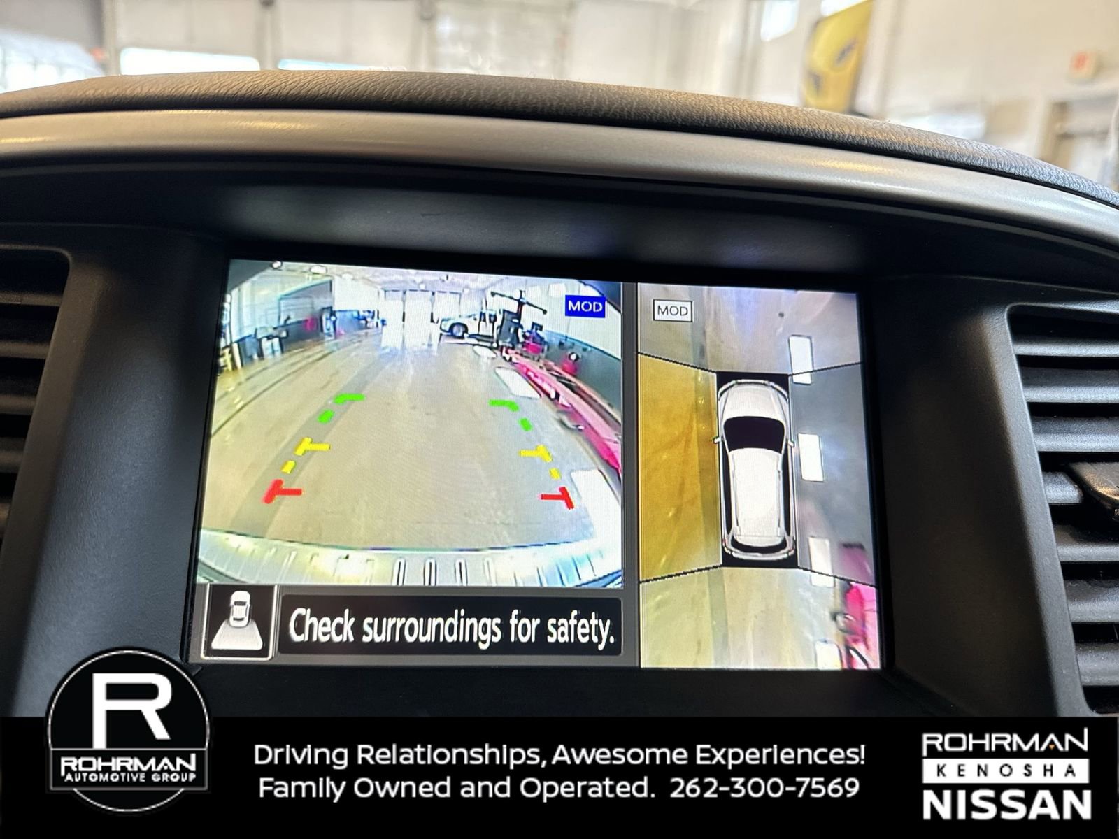 Used 2020 Nissan Pathfinder SL image 9