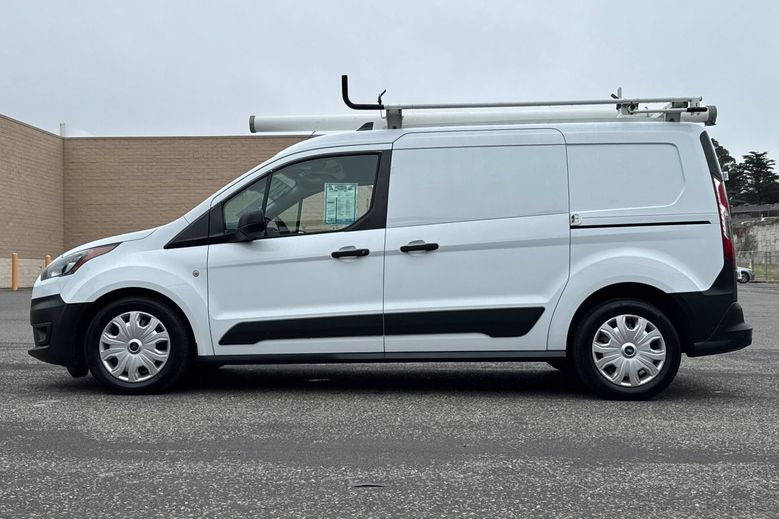 Used 2020 Ford Transit Connect XL FWD image 9