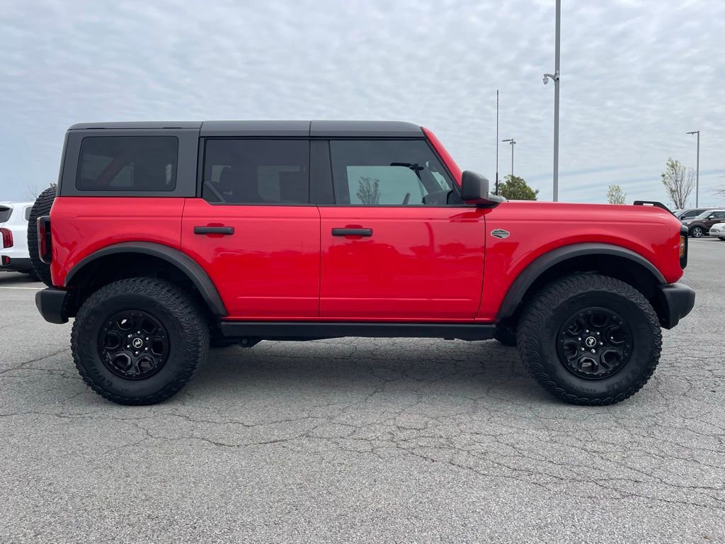 Used 2022 Ford Bronco Wildtrak image 9