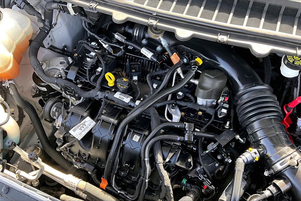 Used 2022 Ford Edge Titanium w/ Equipment Group 301A image 31