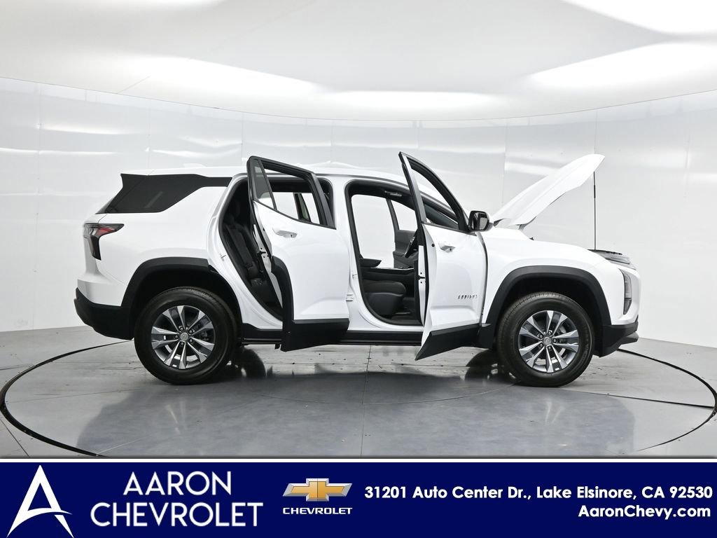 New 2026 Chevrolet Equinox LT image 3