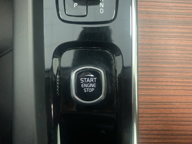 Certified 2023 Volvo XC60 B5 Plus image 14