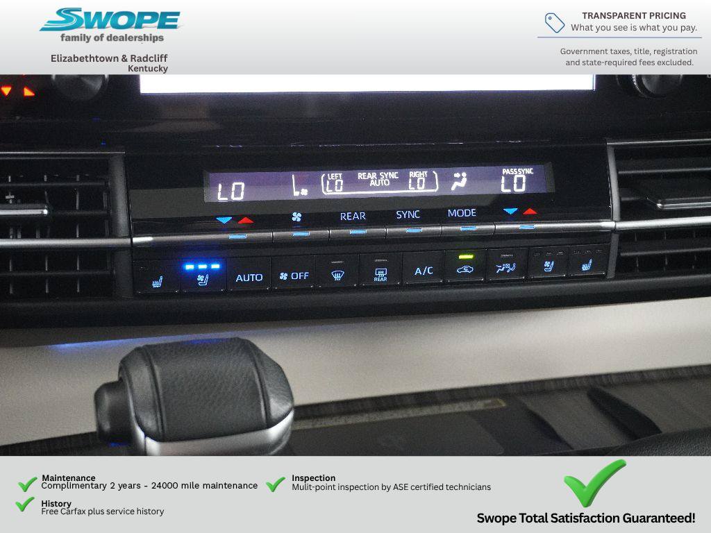 Used 2021 Toyota Sienna Platinum FWD image 22