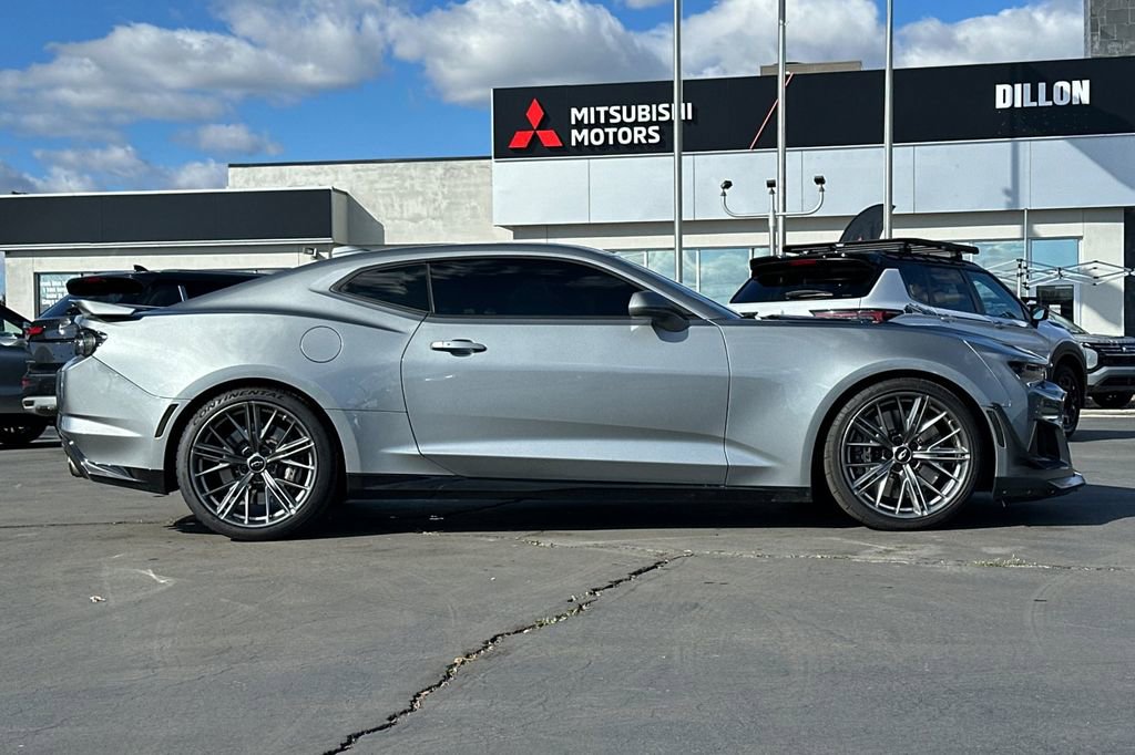 Used 2023 Chevrolet Camaro ZL1 image 3
