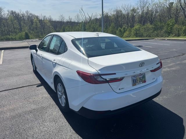 Certified 2025 Toyota Camry LE FWD image 5