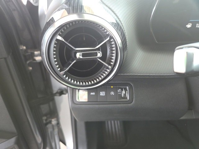 New 2026 Chevrolet Equinox LT image 32