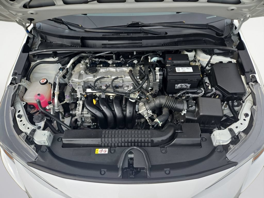 Used 2021 Toyota Corolla LE FWD image 17